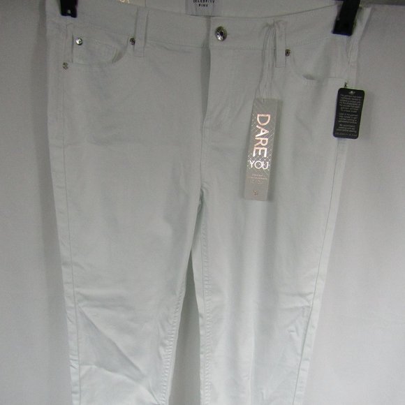 Celebrity Pink Denim - Women's Junior's | Celebrity Pink | 11/30 Crop | White